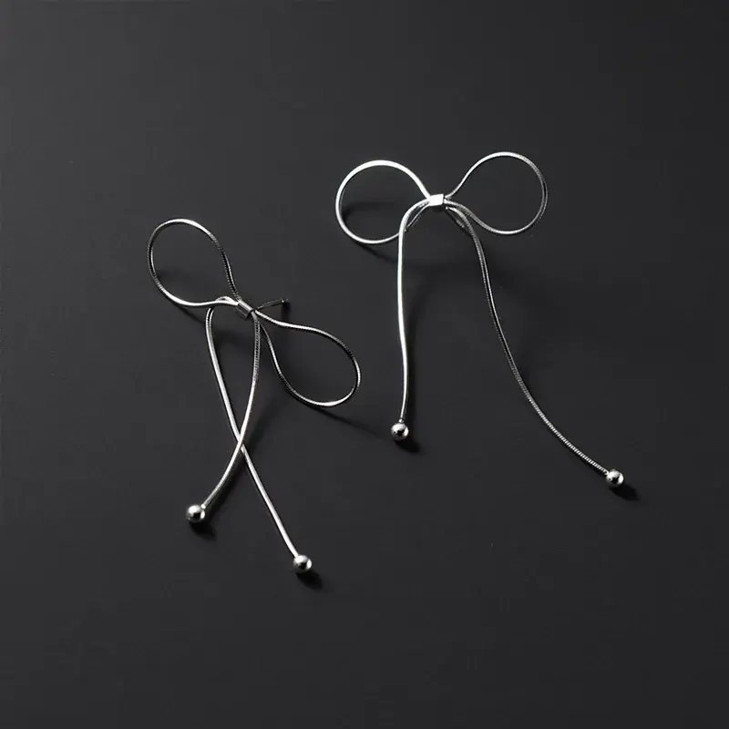 Infinite Style Earring.