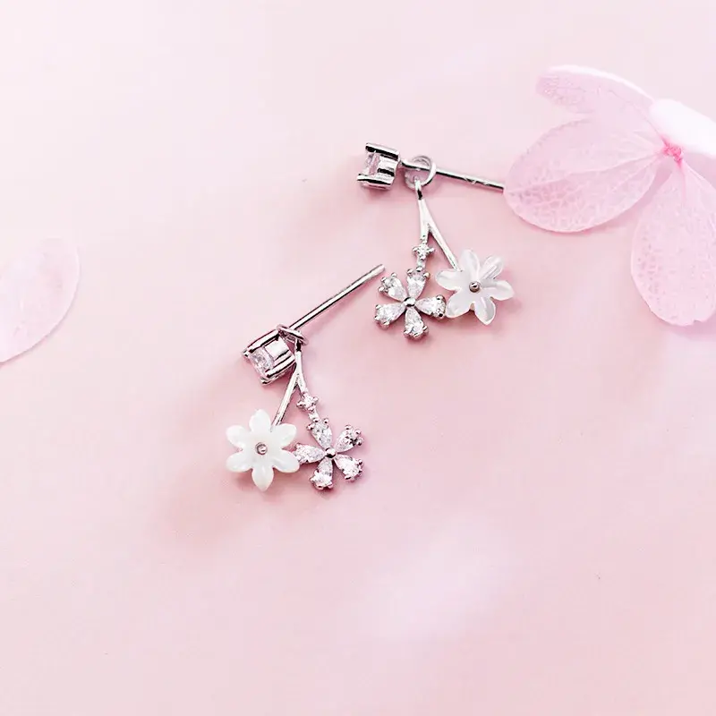 Cute Flower Earring.