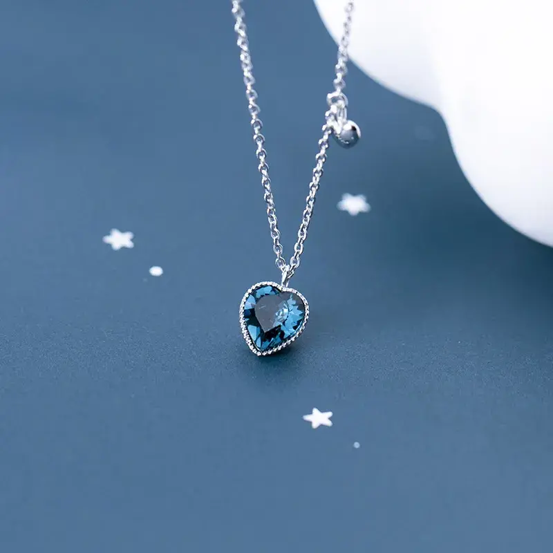 Deep Blue Crystal Necklace.